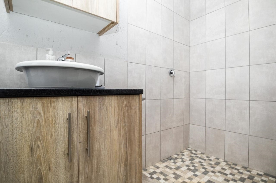 1 Bedroom Property for Sale in Melodie North West